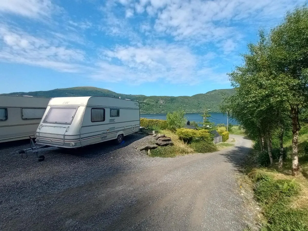 Bo Landlig, Sentralt Utenfor Bergen Kamp alanı